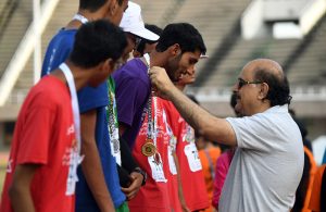 Federal Secretary for Inter-Provincial Coordination (IPC) and Director General of the Pakistan Sports Board, Mohyuddin Wani, presents medals to winners during Pakistan National Games 2026, organized by Special Olympics Pakistan, celebrating talent, courage, and inclusion of athletes with intellectual disabilities