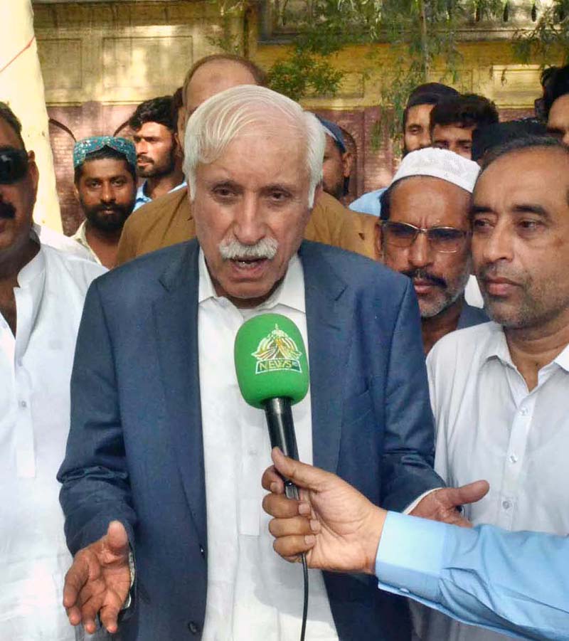 Federal Minister for Board of Investment Qaiser Ahmed Sheikh talking ot media after offering Eidul Azha prayers at Central Eid Gah