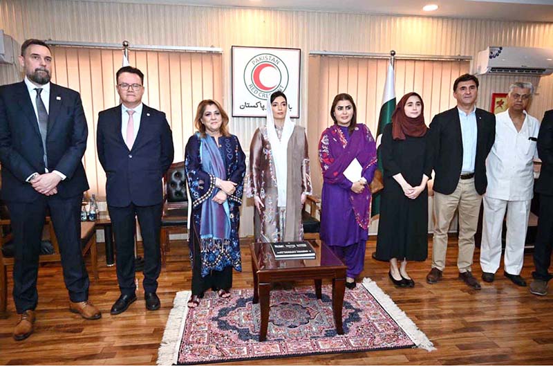 First Lady Bibi Aseefa Bhutto Zardari visiting the exhibition titled "Humanitarian Journey of PRCS" during her visit to the Pakistan Red Crescent Society Headquarters