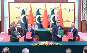 Prime Minister Muhammad Shehbaz Sharif and Chinese Prime Minister Li Qiang witnessing signing of MoUs/Protocols
