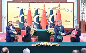 Prime Minister Muhammad Shehbaz Sharif and Chinese Prime Minister Li Qiang witnessing signing of MoUs/Protocols
