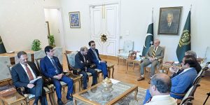 A delegation of MQM Pakistan led by Convener Dr Khalid Maqbool Siddiqui calls on Prime Minister Muhammad Shehbaz Sharif.