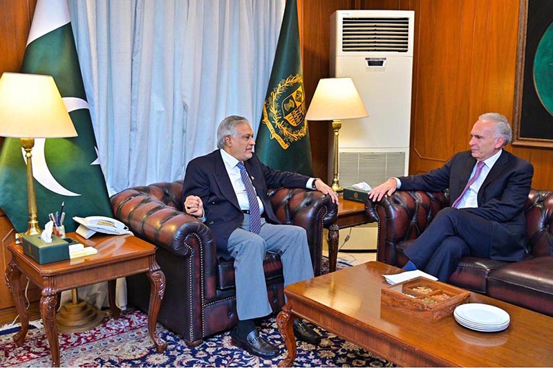UN Secretary-General’s Personal Envoy for the Middle East Conflict, Mr. Jean Arnault, called on the Deputy Prime Minister and Foreign Minister Senator Mohammad Ishaq Dar, at MoFA