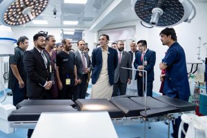Chairman PPP, Bilawal Bhutto Zardari is being briefed on Quetta’s newly inaugurated 150‑bed Trauma Centre. Chief Minister Mir Sarfraz Bugti is also present on the occasion