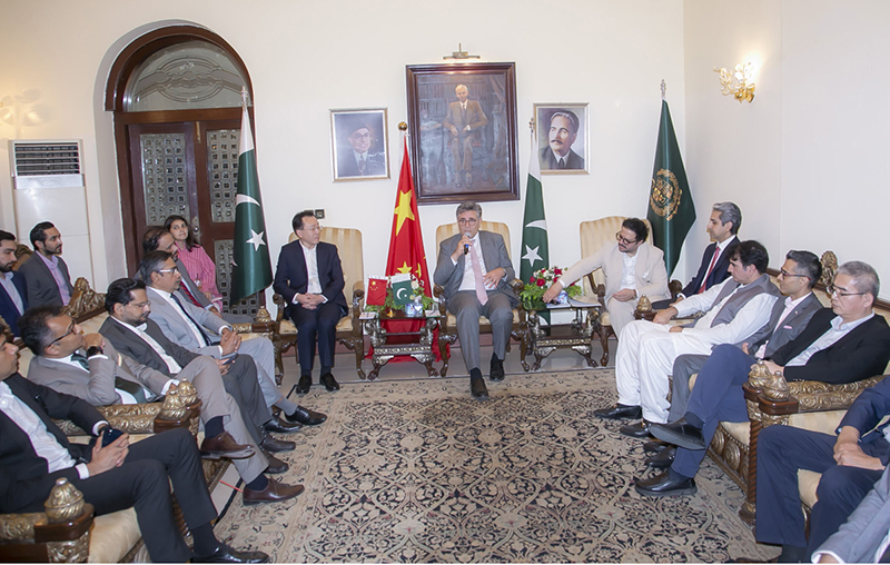 Pakistan's Ambassador to China Khalil Hashmi speaking at an insightful conversation on Enhancing Bilateral Trade with People's Republic of China Pakistan's All Weather Strategic Partner at State Guest House. Chinese Consul General Yang Yundong , DG Foreign Affairs Liaison Office Muhammad Irfan Soomro also present on the occasion