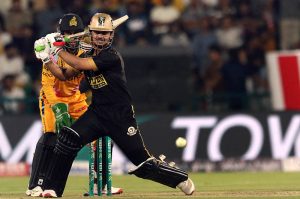 Hyderabad Kingsmen Kusal Perera run out (Bracewell) during the Pakistan Super League (PSL) final match between Hyderabad Kingsmen and Peshawar Zalmi at Gaddafi Stadium