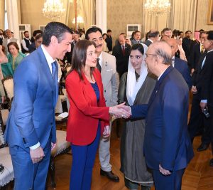 President Asif Ali Zardari and First Lady Bibi Aseefa Bhutto Zardari, MNA meet Belgian dignitaries, Prince Edouard Lamoral de Ligne de La Trémoïlle and Ms. Isabella Orsini at Aiwan-e-Sadr. Chairman Senate Syed Yousuf Raza Gilani is also present