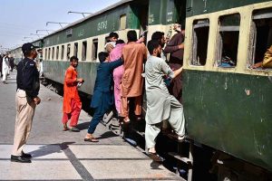 Passengers going to their ancestral homes to celebrate Eid-ul-Azha at railway station