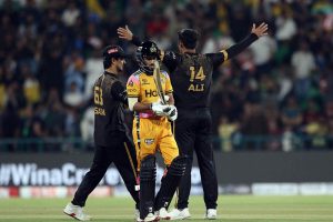 Hyderabad Kingsmen players celebrated the wicket of Peshawar Zalmi player (Michael Bracewell c †Usman Khan b Akif Javed ) during the Pakistan Super League (PSL) final match between Hyderabad Kingsmen and Peshawar Zalmi at Gaddafi Stadium