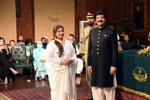 Punjab Governor Sardar Saleem Haider awards the Hilal-e-Imtiaz to Saira Naseem at Governor House