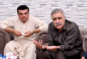 Former Sindh Home Minister, MPA Sardar Sohail Anwar Khan Siyal addressing the Press conference in connection with the celebration of 1st Anniversary of Marka-e-Haq at Press Club.