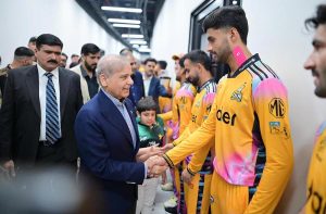 Prime Minister Muhammad Shehbaz Sharif meets the players of Peshawar Zalmi and Hyderabad Kingsmen, the finalists of the PSL at Qadafi Stadium