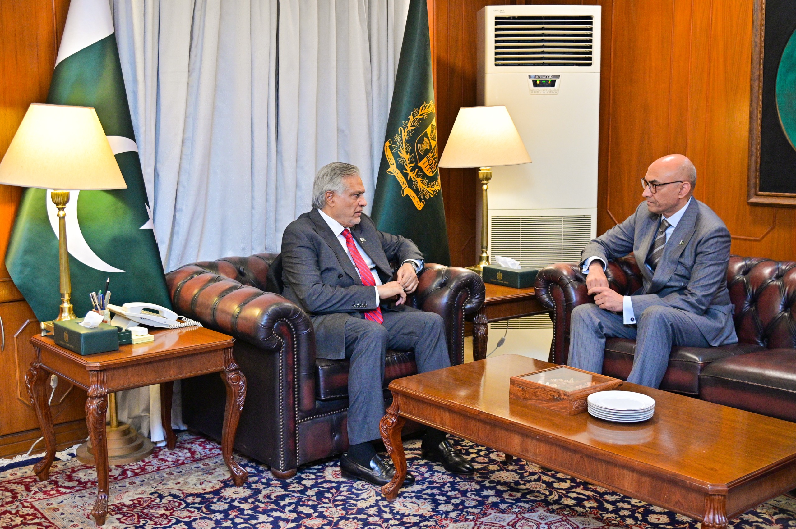DPM Dar for expanding Pak-Saudi trade, energy cooperation