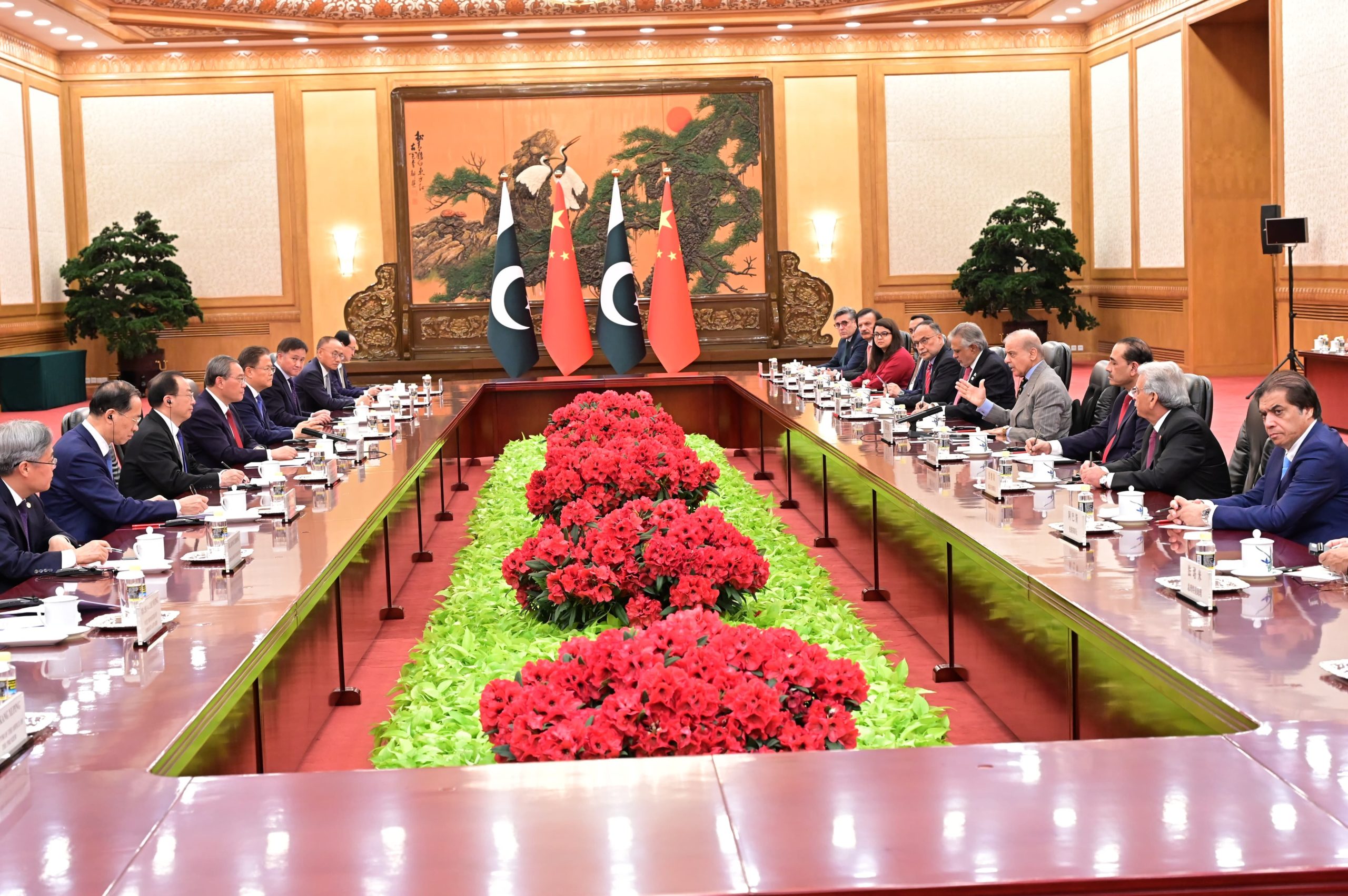 Pakistan, China agree on swift implementation of agreed projects, boost bilateral partnership