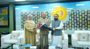 Federal Minister highlights role of literature in strengthening national unity, narrative