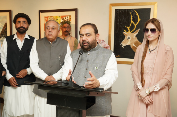 Young Artists playing key role in promoting Pakistan’s cultural heritage: Aurangzeb Khichi