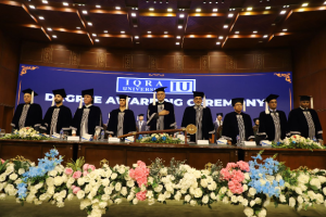 Iqra university hosts convocation to celebrate academic excellence, nation-building