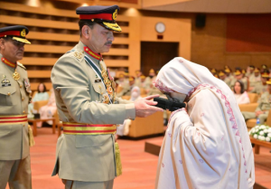 COAS confers military awards on Pakistan Army personnel