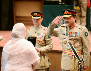COAS confers military awards on Pakistan Army personnel