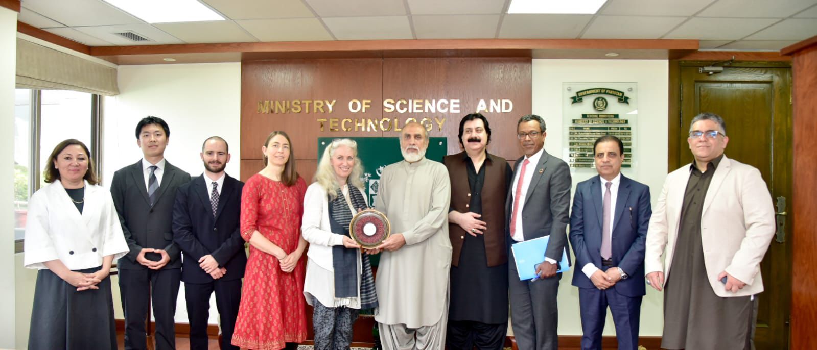 Pakistan, UNICEF join hands to combat lead exposure hazards for children and mothers