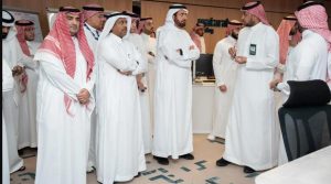 Minister of Hajj, Umrah inspects pilgrim services at Jeddah airport