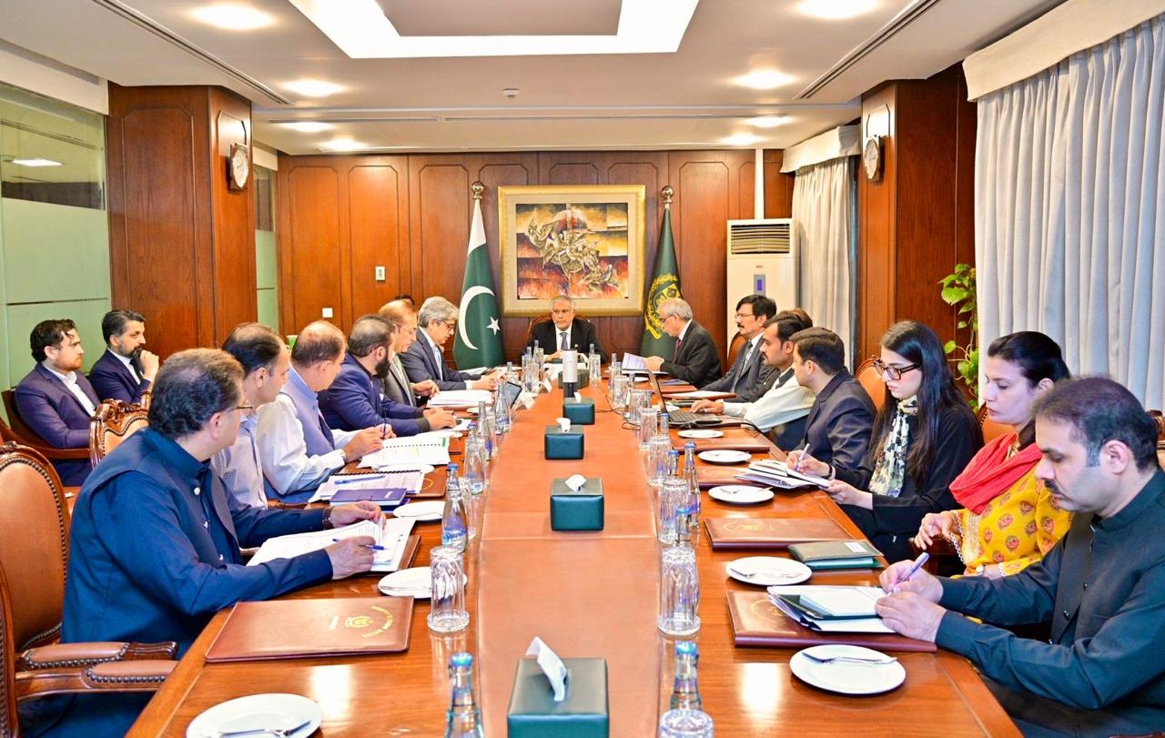 DPM/FM Dar calls for outcome-oriented higher education