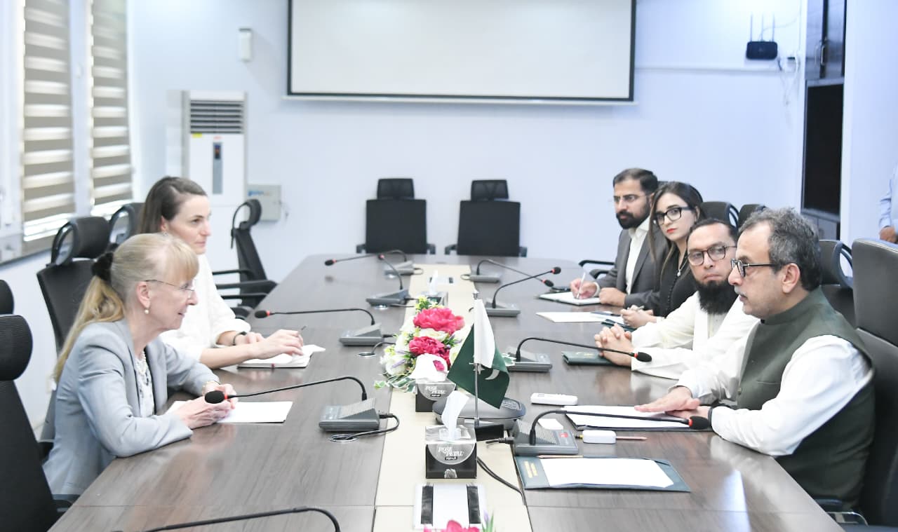 Pakistan aims to raise clean energy share to 90pc: Leghari