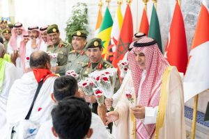 SDAIA chief reviews AI-powered Makkah Route operations at Jeddah airport
