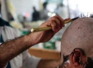 Saudi authorities tighten checks on barbershops serving pilgrims during Eid days