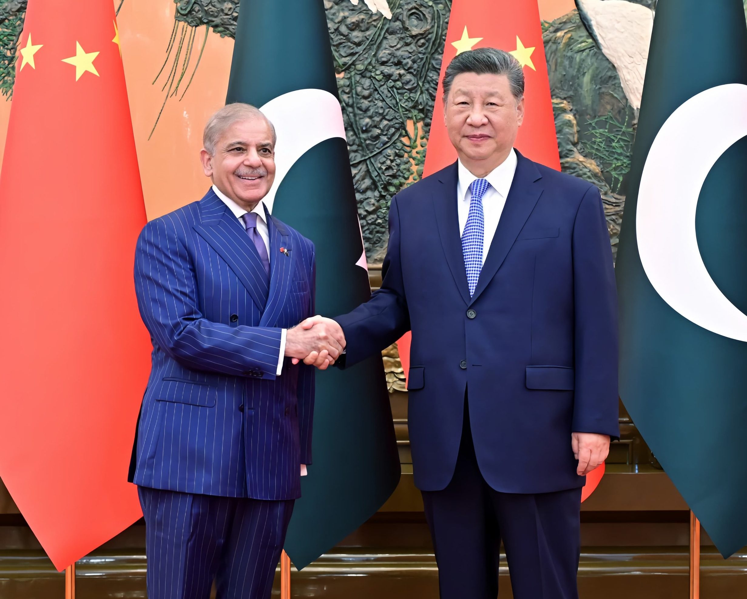 China, Pakistan reaffirms peaceful resolution of Kashmir dispute, express readiness for trans-boundary water resources cooperation