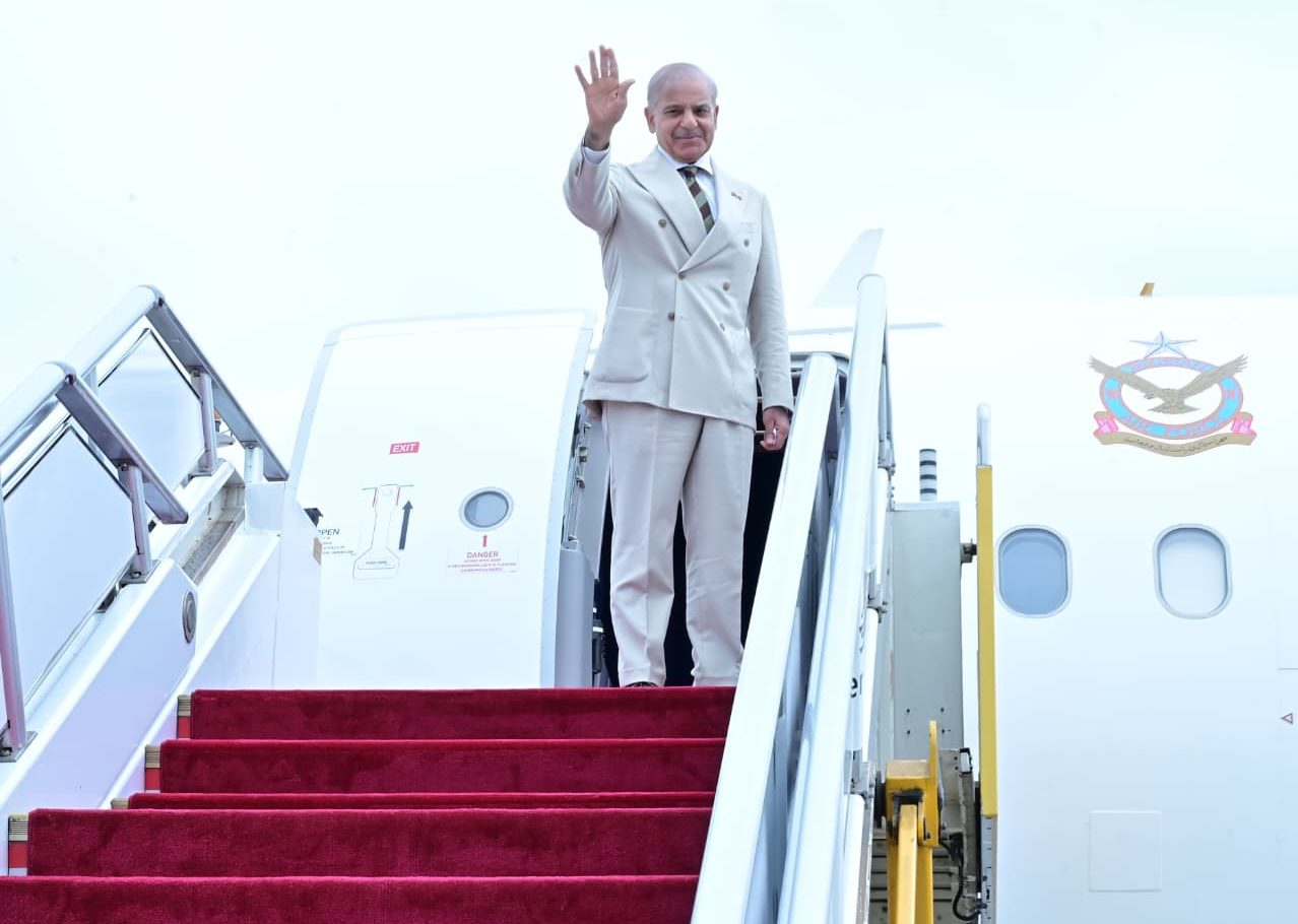 PM Shehbaz winds up four-day China visit; departs for Pakistan