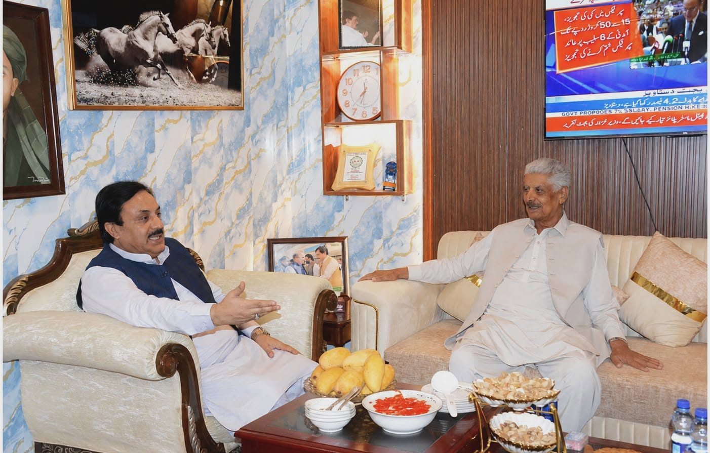 Syedaal Khan, Qadir Baloch discuss development, issues of Balochistan