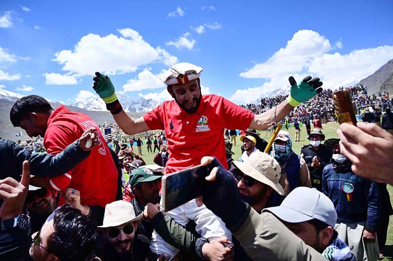 Players of the winning team of Chitral Laspur celebrate their victory during the Shandur Polo Festival 2026