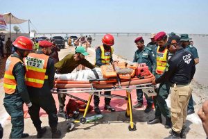 Rescue 1122 teams demonstrated emergency rescue and life-saving techniques during the third pre-flood preparedness mock exercise held at Head Muhammad Wala on the Chenab River.