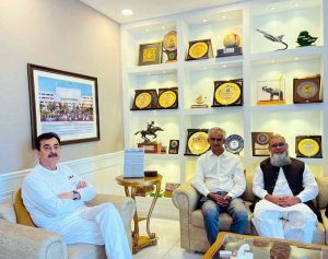 A high-level delegation of the Federation of All Pakistan Universities Academic Staff Associations (FAPUASA), led by Central President Prof. Dr. Akhtiar Ghumro, meets with Chairman Senate of Pakistan Syed Yousaf Raza Gillani