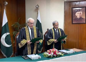 Hon'ble Mr. Justice Munib Akhtar, the Senior Puisne Judge of the Supreme Court of Pakistan, taking oath as Acting Chief Justice, Supreme Court of Pakistan at Supreme Court Branch Registry Karachi.
