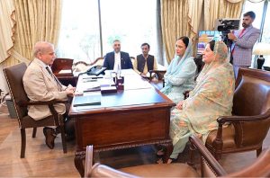 MNAs Ms. Samina Khalid and Ms. Shahida Rehmani called on Prime Minister Muhammad Shehbaz Sharif