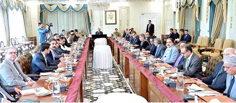 A delegation of senior leadership of chambers of commerce called on Prime Minister Muhammad Shehbaz Sharif