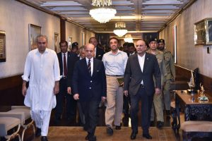 President Asif Ali Zardari with Prime Minister Muhammad Shehbaz Sharif, Interior Minister Mohsin Naqvi and Chairman PPP Bilawal Bhutto Zardari at Aiwan-e-Sadr.