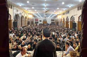 Ayatullah Syed Aqeel-ul-Gharavi addressing the Majlis e Aza gathering during Muharram ul haram at Imambargah Shuhada-e-Karbala Ancholi