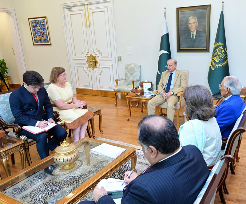 The outgoing Ambassador of Italy to Pakistan, Ms. Marilina Armellin paid a farewell call on Prime Minister Muhammad Shehbaz Sharif at the Prime Minister’s Office today. Appreciating the Ambassador’s contributions in strengthening Pakistan-Italy relations during her tenure، the Prime Minister conveyed his best wishes to her