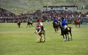 Players from Gilgit-Baltistan and Chitral battle fiercely during the final of the Shandur Polo Festival 2026, as thousands of spectators packed on the surrounding hillsides watch the thrilling contest that Gilgit-Baltistan won 6-5 to end a 12-year wait for victory over their traditional rivals at the world’s highest historic Shandur polo Ground