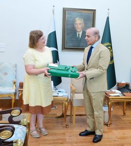 The outgoing Ambassador of Italy to Pakistan, Ms. Marilina Armellin paid a farewell call on Prime Minister Muhammad Shehbaz Sharif at the Prime Minister's Office today. Appreciating the Ambassador's contributions in strengthening Pakistan-Italy relations during her tenure the Prime Minister conveyed his best wishes to her
