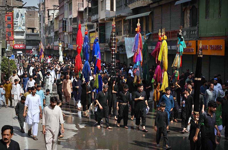 A large number of mourners attending the Zuljinah procession on 10th of the Muharram-ul-Harram passes through Qissa Khawani Bazaar. Muharram-ul-Harram is known as the first month of the Islamic calendar and the mourning month in remembrance of the martyrdom (Shahadat) of Hazrat Imam Hussain (RA), the grandson of the Holy Prophet Mohammad (PBUH)