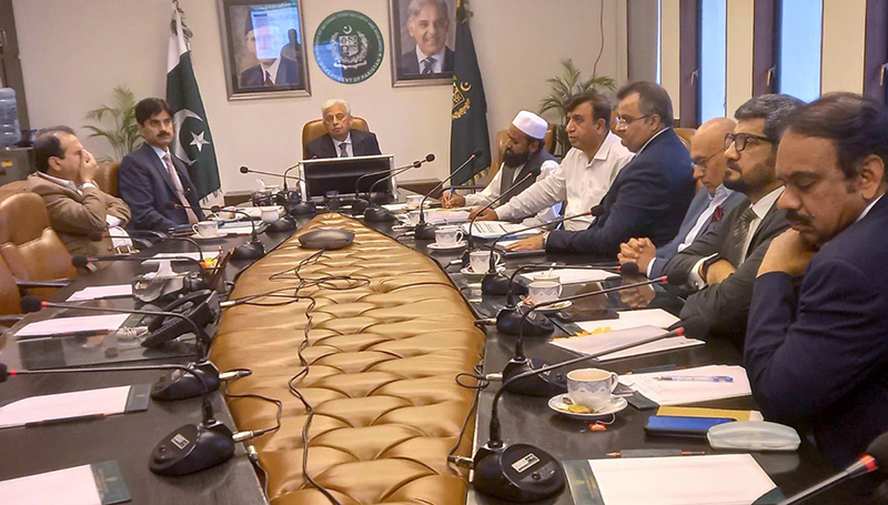 Federal Minister for National Food Security & Research, Rana Tanveer Hussain, addressing a high-level consultative meeting on Urea and DAP availability, fertilizer pricing, and supply management across the country