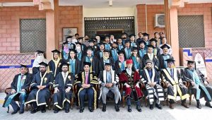Advisor to the Chief Minister on Health Major General (Retd) Professor Dr. Azhar Mahmood Kiani, Vice Chancellor Professor Dr. Muhammad Ayaz pose for a group photo with graduate students and staff members during the second convocation of Sargodha Medical College