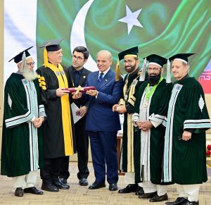 Prime Minister Muhammad Shehbaz Sharif confers the honorary fellowship of College of Physicians and Surgeons of Pakistan regarding Cardiac Surgery to President of Iran Dr. Masoud Pezeshkian.