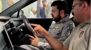 CTO Virk reviews performance of electric vehicles deployed with ITP