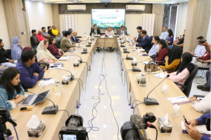 Experts call for integrating climate risks into fiscal planning to safeguard economy