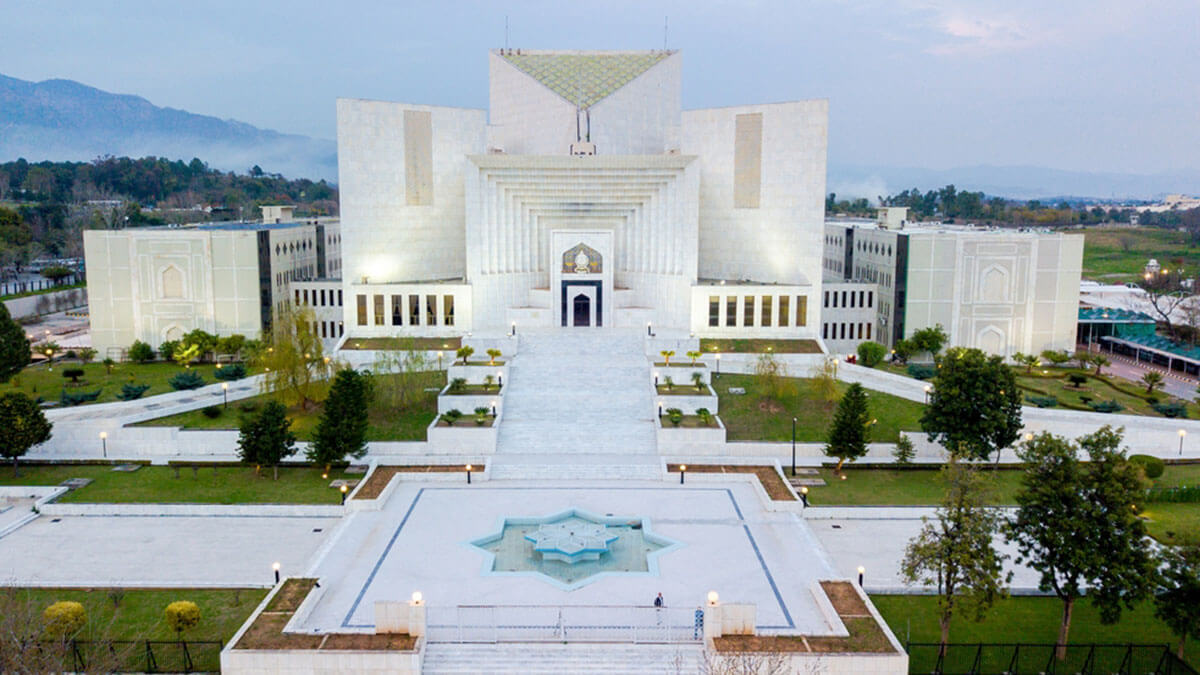 Travel record cannot be ignored, supplementary statement is a weak evidence: SC